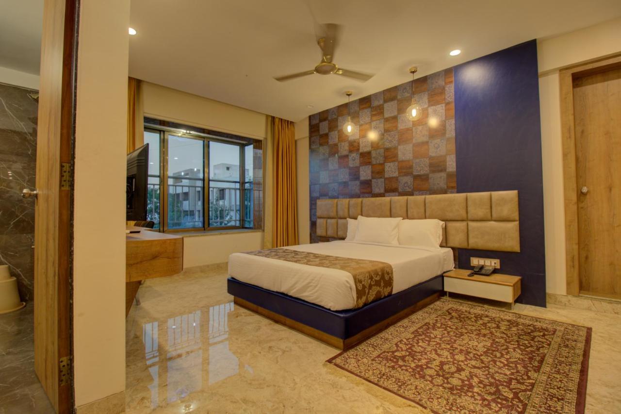Greenstones Boutique Hotel Nashik Exterior photo
